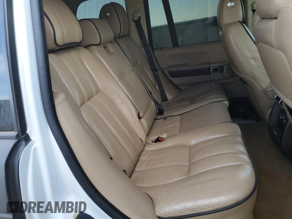 2011 Land Rover Range Rover HSE Lux с VIN SALMF1D4XBA340197, выставлен на аукционе Copart как лот 84349614 с пробегом 120 527 миль миль и Списание • Salvage title. История ставок и продаж доступна на DreamBid. Изображение 12.