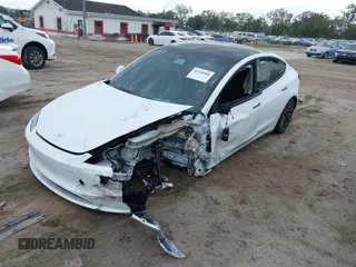 2024 Tesla Model 3 with VIN 5YJ3E1EA1RF869176, listed as a IAAI auction lot 41148906 with 1 mi miles. Bid and sale history available at carsss.com. Image 17.