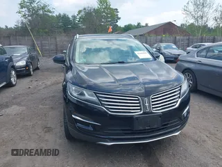 2016 Lincoln MKC Select with VIN 5LMCJ2D97GUJ26611, listed as a IAAI auction lot 42462595 with Not provided miles and . Bid and sale history available at DreamBid. Image 12.