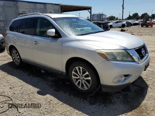 2015 Nissan Pathfinder SV с VIN 5N1AR2MN5FC652241, выставлен на аукционе Copart как лот 61273985 с пробегом 215 837 миль миль и Чистый • Clean title. История ставок и продаж доступна на DreamBid. Изображение 4.