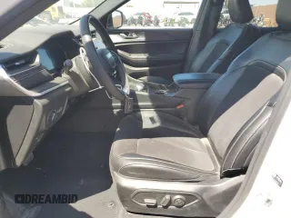2024 Jeep Grand Cherokee Altitude with VIN 1C4RJHAGXRC142169, listed as a Copart auction lot 58190075 with 42,755 mi miles and Clean title. Bid and sale history available at DreamBid. Image 7.