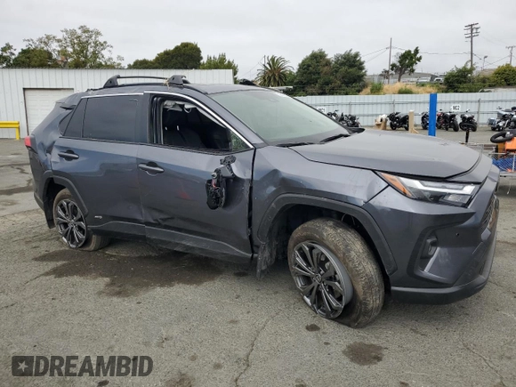 2025 Toyota RAV4 Hybrid XLE Premium z VIN JTMB6RFV0SD152726, wystawiony jako Copart lot #59849005 z przebiegiem 21 115 mil mil oraz Szkoda całkowita • Salvage title. Historia ofert i sprzedaży dostępna na DreamBid. Obrazek 4.