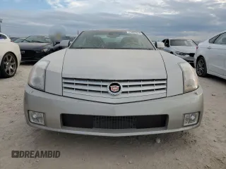 2004 Cadillac XLR z VIN 1G6YV34A045603308, wystawiony jako Copart lot #75459524 z przebiegiem Nie podano mil oraz Szkody całkowita. Historia ofert i sprzedaży dostępna na DreamBid. Obrazek 5.