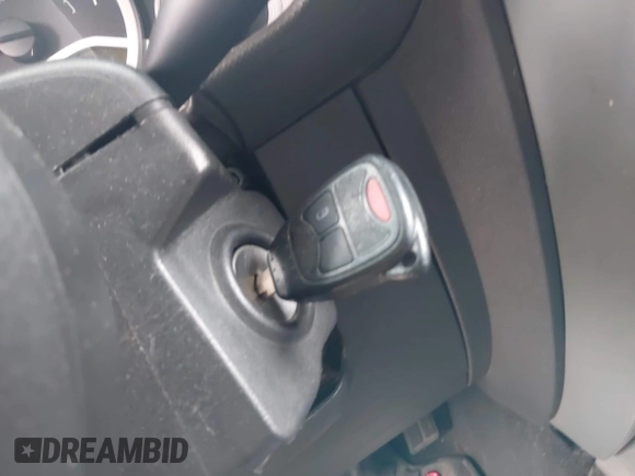 2008 Jeep Wrangler Unlimited Sahara с VIN 1J4GA59138L505460, выставлен на аукционе IAAI как лот 41846611 с пробегом 116 658 миль миль и . История ставок и продаж доступна на DreamBid. Изображение 11.
