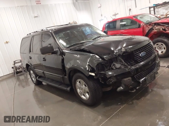 2005 Ford Expedition Limited z VIN 1FMFU20565LA60694, wystawiony jako IAAI lot #41945914 z przebiegiem 184 373 mil mil oraz . Historia ofert i sprzedaży dostępna na DreamBid. Obrazek 1.
