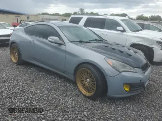 2010 Hyundai Genesis Coupe with VIN KMHHT6KD0AU011874, listed as a Copart auction lot 61757505 with Not provided miles and Clean title. Bid and sale history available at DreamBid. Image 4.