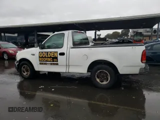 2001 Ford F-150 XL with VIN 3FTZF17231MA21619, listed as a Copart auction lot 43792095 with 529,161 mi miles and Clean title. Bid and sale history available at DreamBid. Image 2.