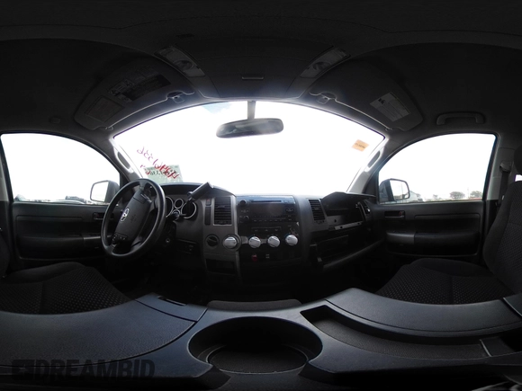 2013 Toyota Tundra z VIN 5TFDW5F13DX302067, wystawiony jako IAAI lot #42461336 z przebiegiem 124 876 mil mil oraz . Historia ofert i sprzedaży dostępna na DreamBid. Obrazek 18.