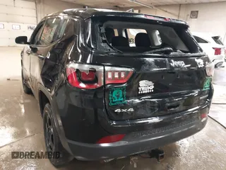2020 Jeep Compass Sport with VIN 3C4NJDAB6LT115803, listed as a IAAI auction lot 40650953 with 113,078 mi miles and . Bid and sale history available at DreamBid. Image 13.