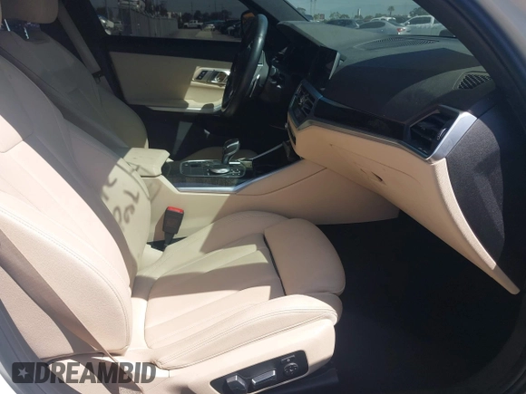 2019 BMW 3 Series 330i with VIN WBA5R1C50KFH26305, listed as a IAAI auction lot 41965645 with 71,150 mi miles and . Bid and sale history available at DreamBid. Image 5.