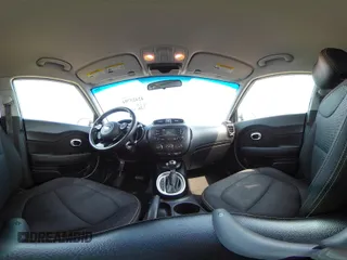 2016 Kia Soul + z VIN KNDJP3A57G7312166, wystawiony jako IAAI lot #42423704 z przebiegiem 106 619 mil mil oraz . Historia ofert i sprzedaży dostępna na DreamBid. Obrazek 18.