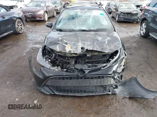 2021 Toyota Corolla Hatchback SE with VIN JTNB4MBE0M3138036, listed as a IAAI auction lot 41476375 with 1 mi miles. Bid and sale history available at carsss.com. Image 18.