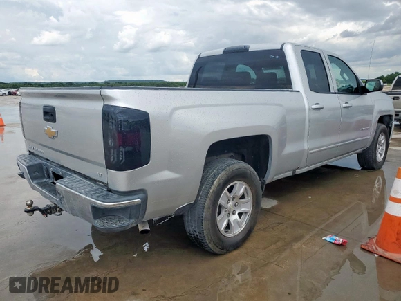 2018 Chevrolet Silverado 1500 LT with VIN 1GCRCREC4JZ152687, listed as a Copart auction lot 56694055 with 116,397 mi miles and Clean Title. Bid and sale history available at DreamBid. Image 3.