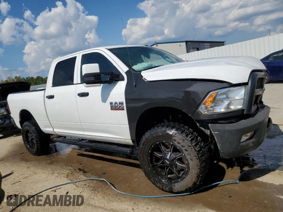 2017 Ram 2500 Tradesman with VIN 3C6UR5CJXHG732336, listed as a Copart auction lot 69974784 with 152,864 mi miles and Non repairable. Bid and sale history available at DreamBid. Image 4.