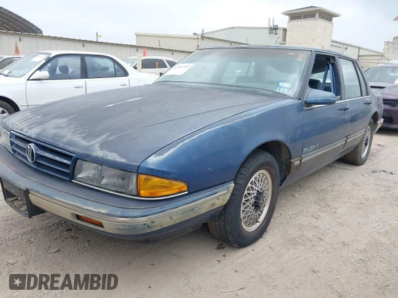 1990 Pontiac Bonneville z VIN 1G2HX54C6L1204370, wystawiony jako IAAI lot #42283309 z przebiegiem 114 427 mil mil oraz . Historia ofert i sprzedaży dostępna na DreamBid. Obrazek 17.