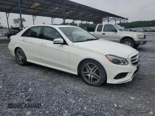 2016 Mercedes-Benz E 350 Luxury z VIN WDDHF8JB4GB285533, wystawiony jako Copart lot #54537085 z przebiegiem 117 556 mil mil oraz Szkoda całkowita • Salvage title. Historia ofert i sprzedaży dostępna na DreamBid. Obrazek 4.