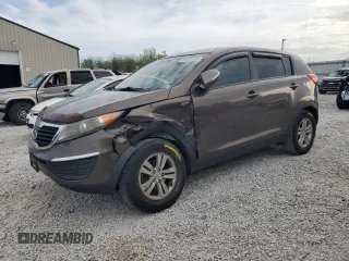 2011 Kia Sportage LX z VIN KNDPBCA28B7074092, wystawiony jako Copart lot #54300105 z przebiegiem 214 610 mil mil oraz Szkoda całkowita • Salvage title. Historia ofert i sprzedaży dostępna na DreamBid. Obrazek 1.