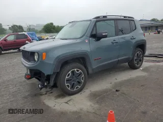 2015 Jeep Renegade Trailhawk z VIN ZACCJBCT8FPC18217, wystawiony jako Copart lot #56537685 z przebiegiem 101 489 mil mil oraz Czysty tytuł • Clean title. Historia ofert i sprzedaży dostępna na DreamBid. Obrazek 1.