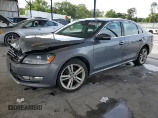 2014 Volkswagen Passat SEL Premium with VIN 1VWCN7A33EC099660, listed as a Copart auction lot 62675105 with 159,643 mi miles and Salvage title. Bid and sale history available at DreamBid. Image 1.