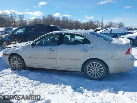 2008 Mercury Milan Premier with VIN 3MEHM02138R665689, listed as a IAAI auction lot 41431920 with 80,951 mi miles and . Bid and sale history available at DreamBid. Image 15.