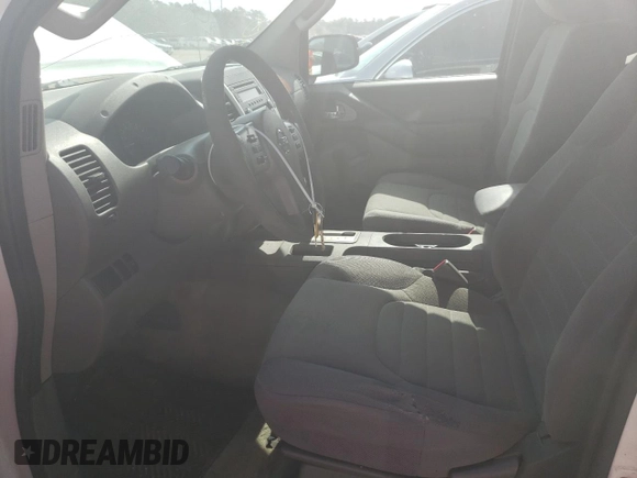 2014 Nissan Frontier S z VIN 1N6BD0CT5EN732232, wystawiony jako Copart lot #56677535 z przebiegiem 190 705 mil mil oraz Tytuł czysty. Historia ofert i sprzedaży dostępna na DreamBid. Obrazek 7.