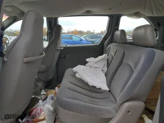 2002 Chrysler Voyager with VIN 1C4GJ25B22B547621, listed as a Copart auction lot 77678814 with 108,770 mi miles and Salvage Title. Bid and sale history available at carsss.com. Image 12.
