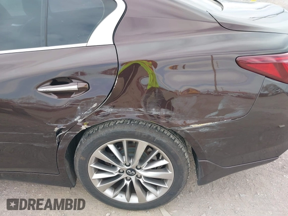 2018 Infiniti Q50 3.0t Luxe with VIN JN1EV7AR2JM445138, listed as a IAAI auction lot 41851019 with 75,018 mi miles. Bid and sale history available at carsss.com. Image 6.