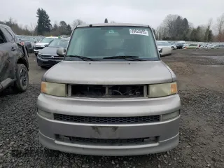 2005 Scion xB with VIN JTLKT334X50190191, listed as a Copart auction lot 89020095 with 330,148 mi miles and Salvage Title. Bid and sale history available at carsss.com. Image 5.