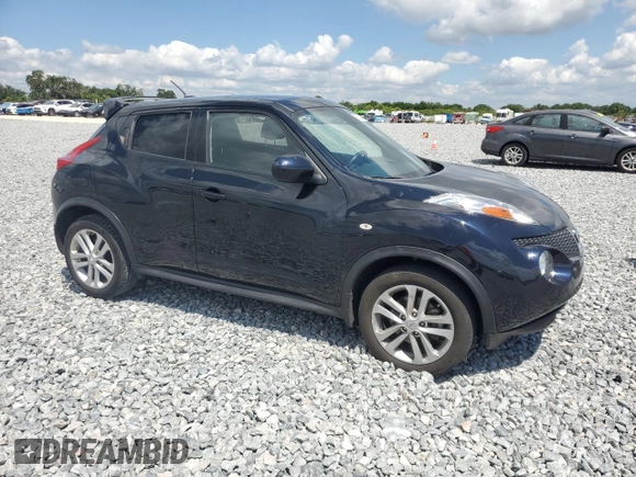 2014 Nissan Juke S with VIN JN8AF5MRXET352120, listed as a Copart auction lot 53323595 with 49,651 mi miles and Clean Title. Bid and sale history available at DreamBid. Image 4.