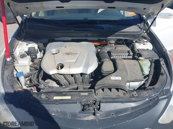 2013 Hyundai Sonata Hybrid Limited with VIN KMHEC4A47DA076137, listed as a IAAI auction lot 41677826 with 143,618 mi miles. Bid and sale history available at carsss.com. Image 10.