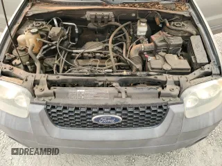 2005 Ford Escape XLT with VIN 1FMYU93Z35KC52175, listed as a Copart auction lot 71214694 with 125,278 mi miles and Salvage Title. Bid and sale history available at carsss.com. Image 12.
