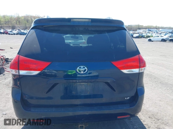 2012 Toyota Sienna LE AAS with VIN 5TDKK3DC7CS274726, listed as a IAAI auction lot 42126219 with 184,158 mi miles. Bid and sale history available at carsss.com. Image 16.