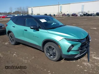 2024 Chevrolet Blazer LT z VIN 3GNKBDRS0RS191740, wystawiony jako IAAI lot #41769909 z przebiegiem 11 003 mil mil oraz . Historia ofert i sprzedaży dostępna na DreamBid. Obrazek 1.