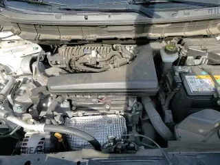 2019 Nissan Rogue SV with VIN JN8AT2MT2KW255829, listed as a Copart auction lot 70296675 with 122,578 mi miles and Salvage title. Bid and sale history available at DreamBid. Image 16.