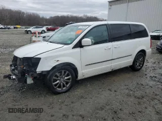 2016 Chrysler Town & Country S with VIN 2C4RC1HG0GR158750, listed as a Copart auction lot 47882995 with 0 mi miles and Salvage Title. Bid and sale history available at carsss.com. Image 1.