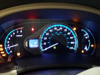 2014 Toyota Sienna Limited z VIN 5TDDK3DC1ES086604, wystawiony jako Copart lot #57044175 z przebiegiem 152 326 mil mil oraz Nie do naprawy • Non repairable. Historia ofert i sprzedaży dostępna na DreamBid. Obrazek 9.