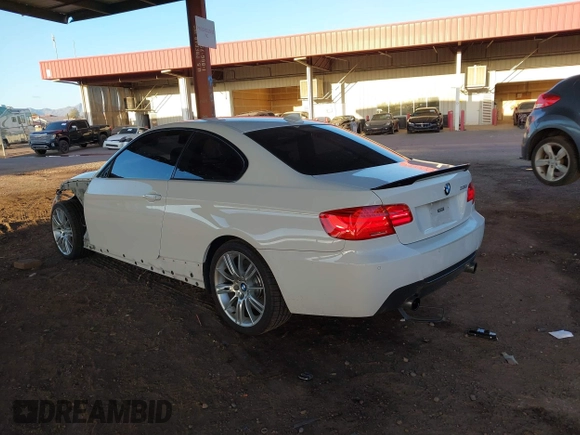 2011 BMW 3 Series 335i xDrive with VIN WBAKF9C51BE620345, listed as a IAAI auction lot 41739035 with 86,543 mi miles. Bid and sale history available at carsss.com. Image 3.