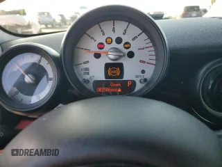 2013 MINI Convertible S z VIN WMWZP3C52DT705587, wystawiony jako Copart lot #44391775 z przebiegiem 83 506 mil mil oraz Szkoda całkowita • Salvage title. Historia ofert i sprzedaży dostępna na DreamBid. Obrazek 9.