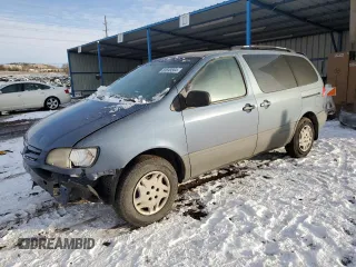2002 Toyota Sienna CE with VIN 4T3ZF19C42U445459, listed as a Copart auction lot 83699584 with 193,751 mi miles and Salvage Title. Bid and sale history available at carsss.com. Image 1.