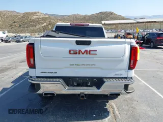 2022 GMC Sierra 1500 SLT with VIN 3GTU9DED3NG156904, listed as a IAAI auction lot 42429722 with 59,717 mi miles and . Bid and sale history available at DreamBid. Image 15.