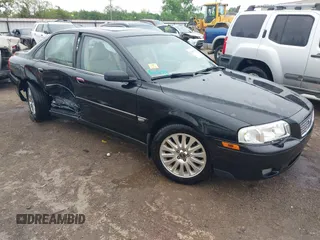 2006 Volvo S80 z VIN YV1TS592261433468, wystawiony jako IAAI lot #42107588 z przebiegiem 139 559 mil mil oraz . Historia ofert i sprzedaży dostępna na DreamBid. Obrazek 1.