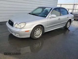 2004 Hyundai Sonata with VIN KMHWF25S04A039620, listed as a Copart auction lot 84199634 with 227,690 mi miles and Salvage Title. Bid and sale history available at carsss.com. Image 1.