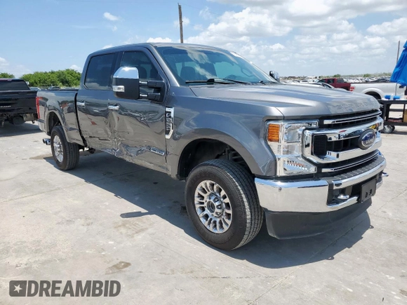2022 Ford F-250 XL with VIN 1FT8W2BTXNEE16815, listed as a Copart auction lot 61967185 with 116,527 mi miles and Salvage title. Bid and sale history available at DreamBid. Image 4.