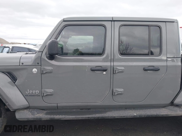 2022 Jeep Gladiator High Altitude with VIN 1C6HJTFG4NL131029, listed as a IAAI auction lot 41789060 with 50,347 mi miles and . Bid and sale history available at DreamBid. Image 15.