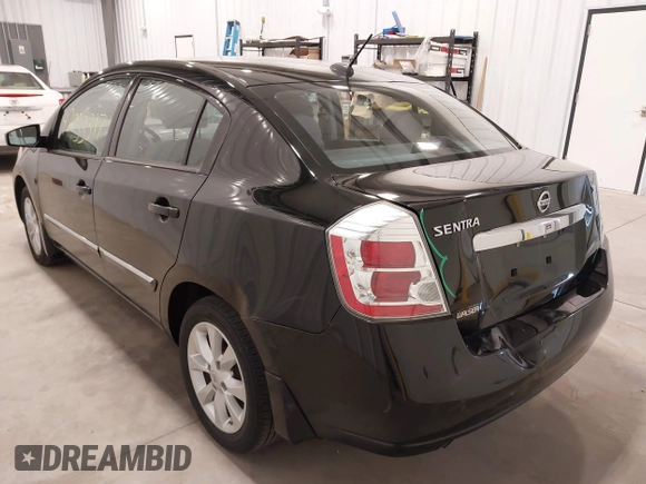 2010 Nissan Sentra S with VIN 3N1AB6AP8AL718836, listed as a IAAI auction lot 42033317 with 118,279 mi miles and . Bid and sale history available at carsss.com. Image 3.