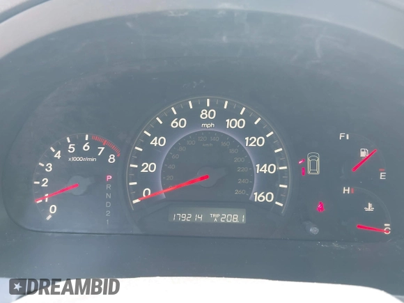 2005 Honda Odyssey EX-L with VIN 5FNRL38725B113815, listed as a IAAI auction lot 42754724 with 179,214 mi miles and . Bid and sale history available at DreamBid. Image 7.