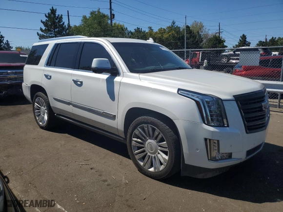 2017 Cadillac Escalade Platinum with VIN 1GYS4DKJ9HR394870, listed as a Copart auction lot 68375304 with 108,762 mi miles and Salvage Title. Bid and sale history available at carsss.com. Image 4.
