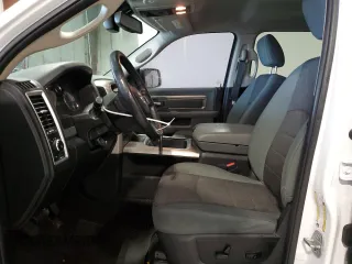 2018 Ram 1500 Big Horn z VIN 3C6RR7LG8JG198247, wystawiony jako Copart lot #81331344 z przebiegiem 108 129 mil mil oraz Szkoda całkowita • Salvage title. Historia ofert i sprzedaży dostępna na DreamBid. Obrazek 7.
