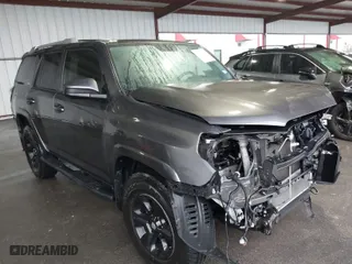 2018 Toyota 4Runner SR5 with VIN JTEZU5JR8J5170306, listed as a IAAI auction lot 41554154 with 63,030 mi miles. Bid and sale history available at carsss.com. Image 1.