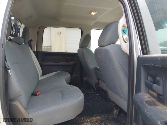 2013 Ram 2500 Tradesman with VIN 3C6UR5CL2DG553493, listed as a IAAI auction lot 41745488 with 242,474 mi miles. Bid and sale history available at carsss.com. Image 8.